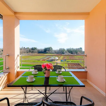 Stancija Amorozo 5 - N. 7 Apartament *