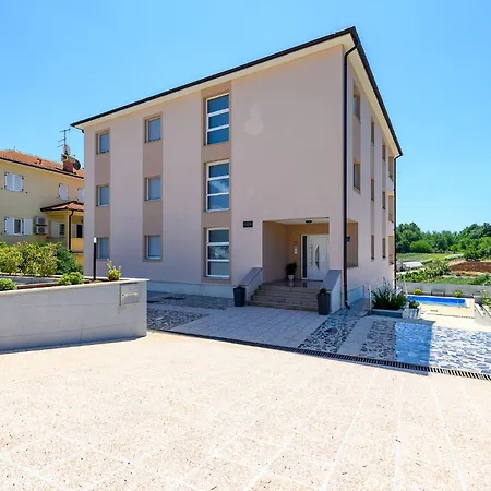 Stancija Amorozo 5 - N. 7 Apartman *