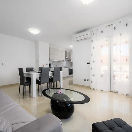 Stancija Amorozo 5 - N. 7 Porec