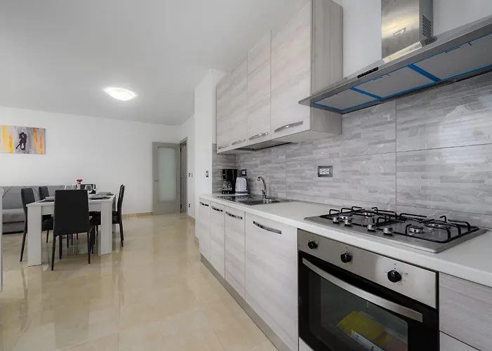 Stancija Amorozo 5 - N. 7 Apartman