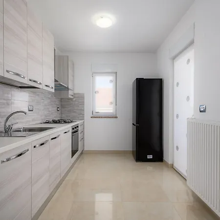 Stancija Amorozo 5 - N. 7 Poreč